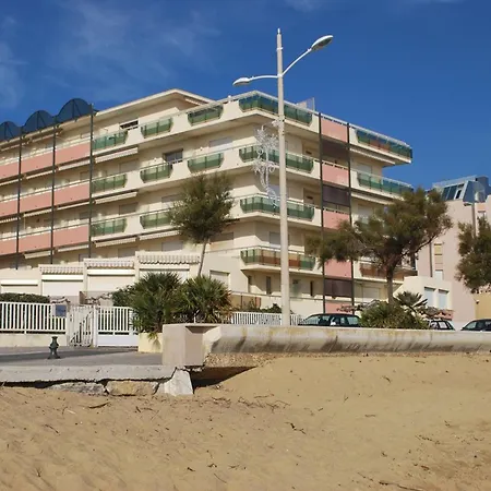 Pour 4 Au Lavandou, Pieds Dans L'eau, Clim, Wifi, Parking - Fr-1-803-5 Apartment *